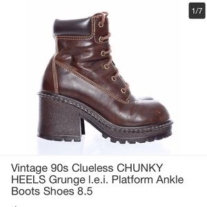 Chunky vintage lei L.e.i heels boots